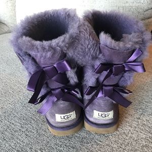 Ugg boots size 6, good condition! Barely worn